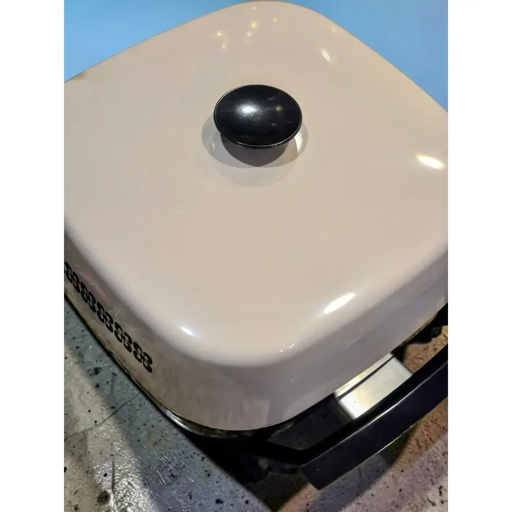 Vintage West Bend Electric Skillet Fry Pan White Floral Lid Heat Control Cord